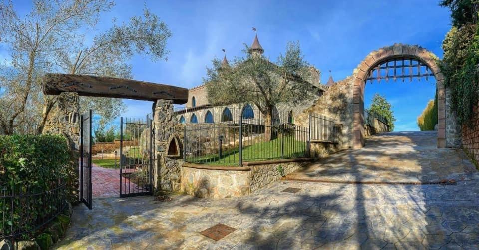Hotel Castello di Pandora Nepi Esterno foto